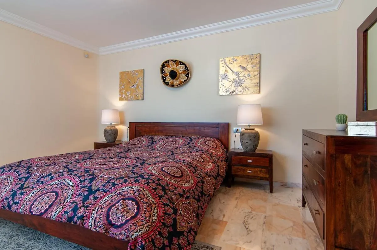 Luxury 2-Bedroom Ocean View Apartment Puerto de Santiago   Puerto de Santiago (Tenerife)